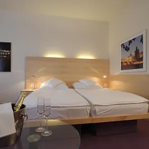Hotel Dap, Praha