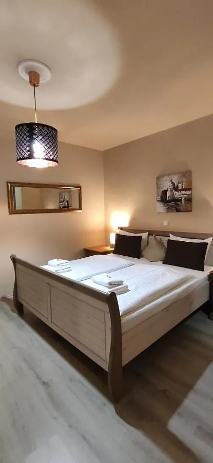 Hotel Augustus Et Otto Прага