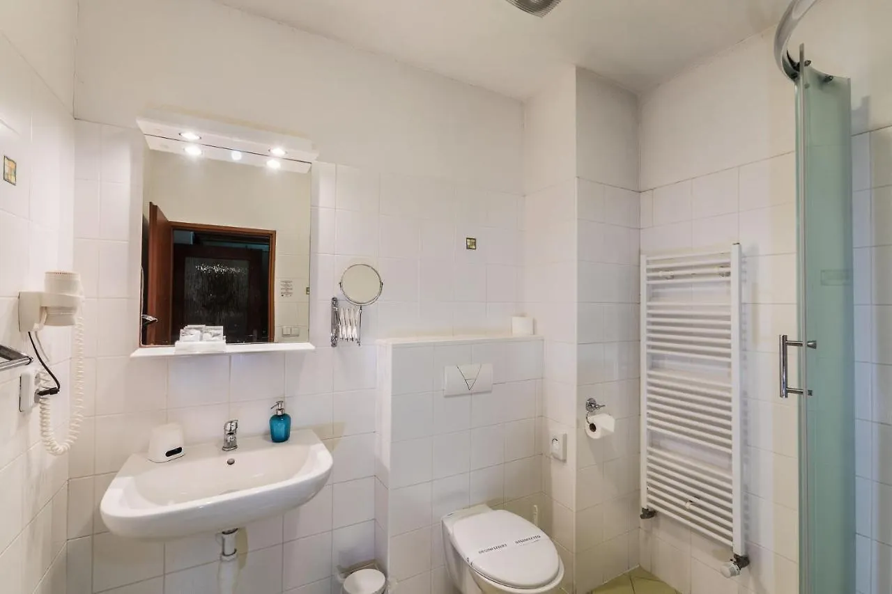 Hotel Augustus Et Otto Prague